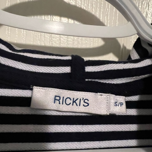 Ricki’s LongSleeve Hooded Cardigan - Size Small - Like New, Worn Once for Photos - Picture 3 of 3